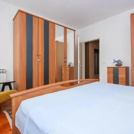 Zana Apartment Trogir