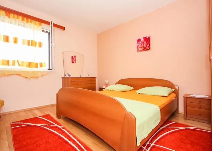 Apartament Zana *